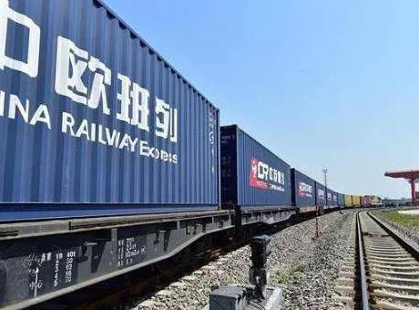“空鐵陸?！倍嗍铰?lián)運(yùn)，河南正走在開放的前沿